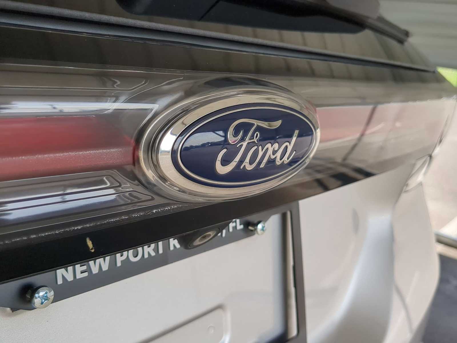 Thumbnail: 2017 Ford Edge - 12