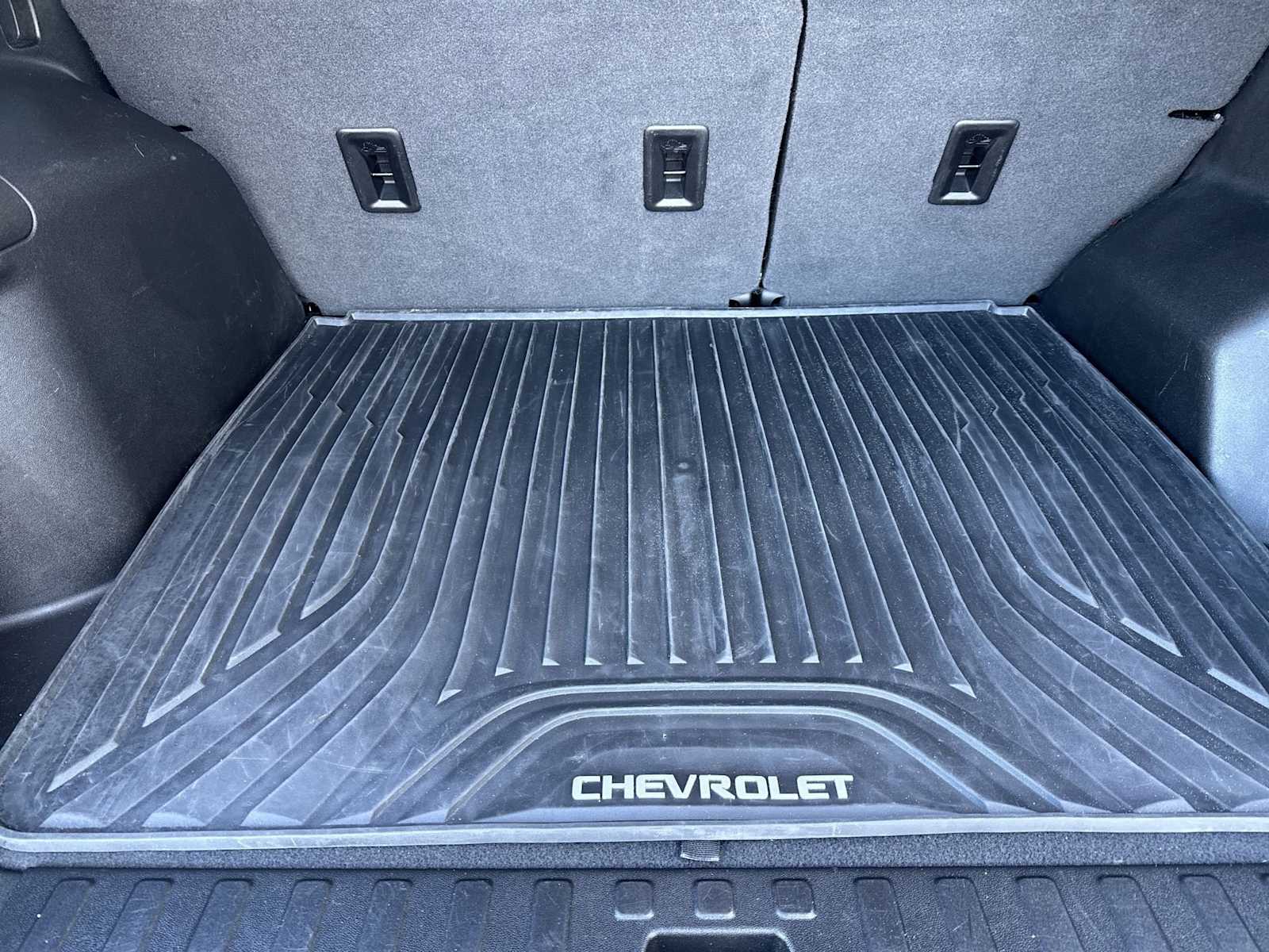 Thumbnail: 2020 Chevrolet Equinox - 33