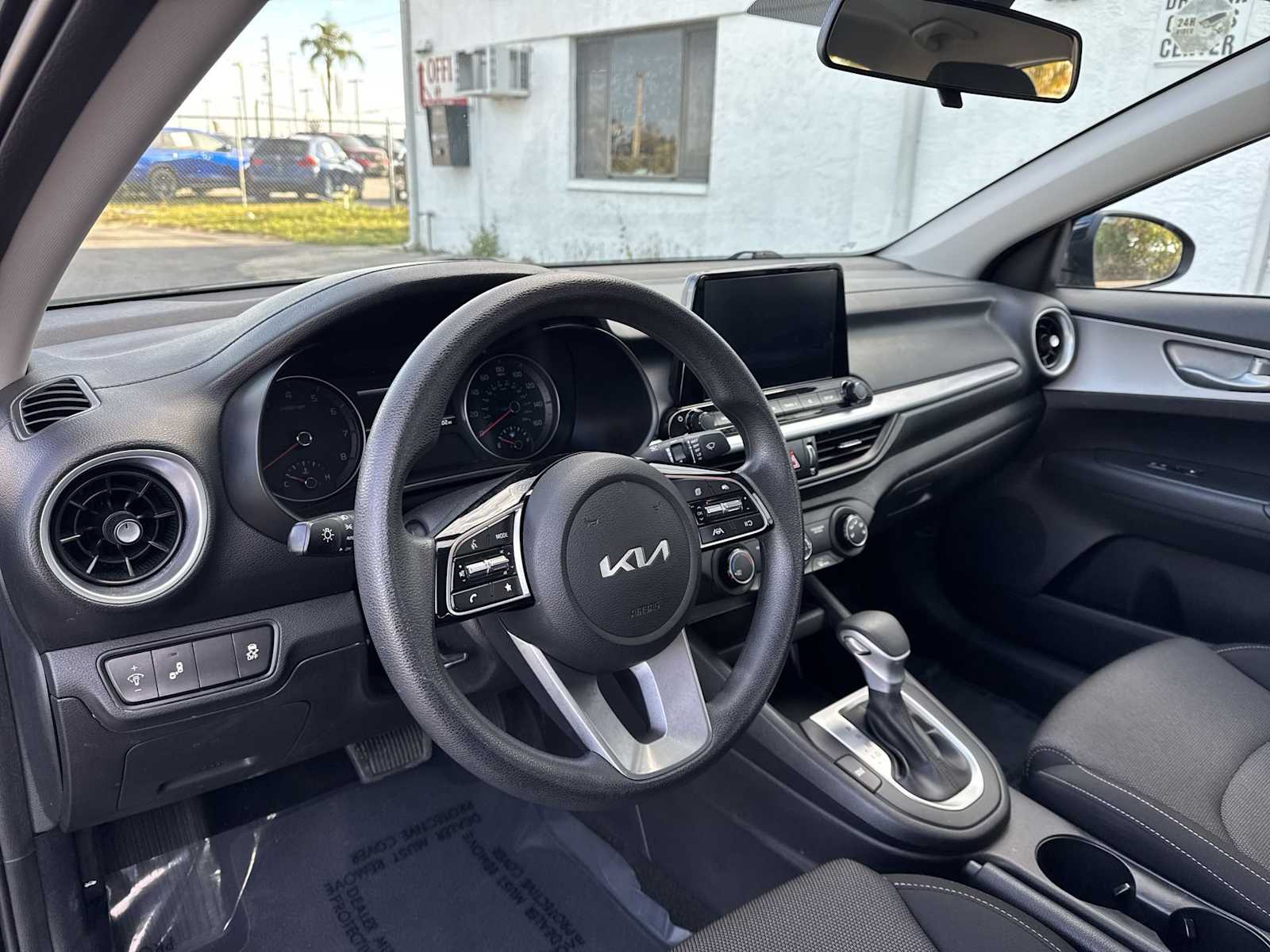 Thumbnail: 2023 Kia Forte - 2