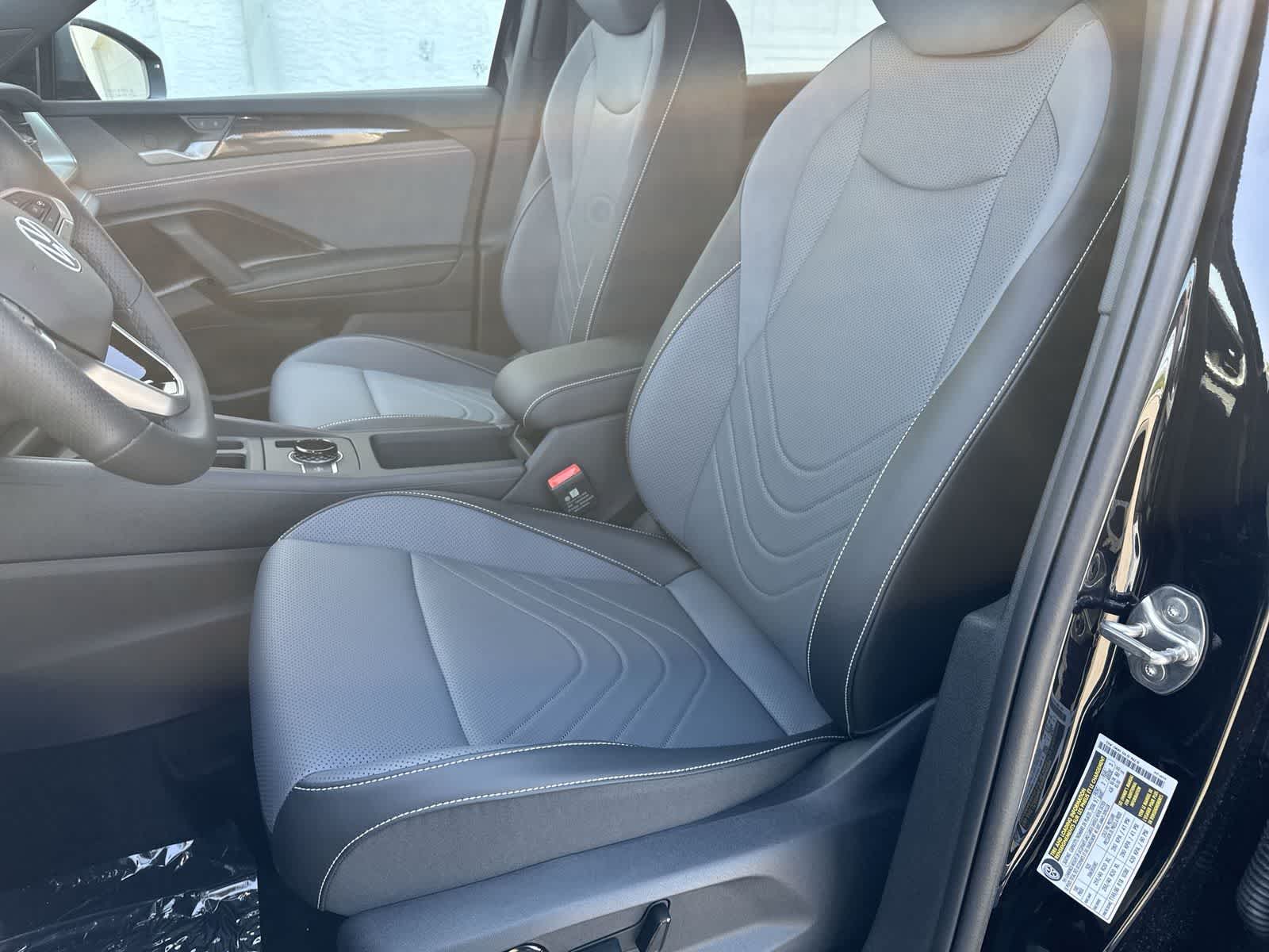 Thumbnail: 2026 Volkswagen Tiguan - 15