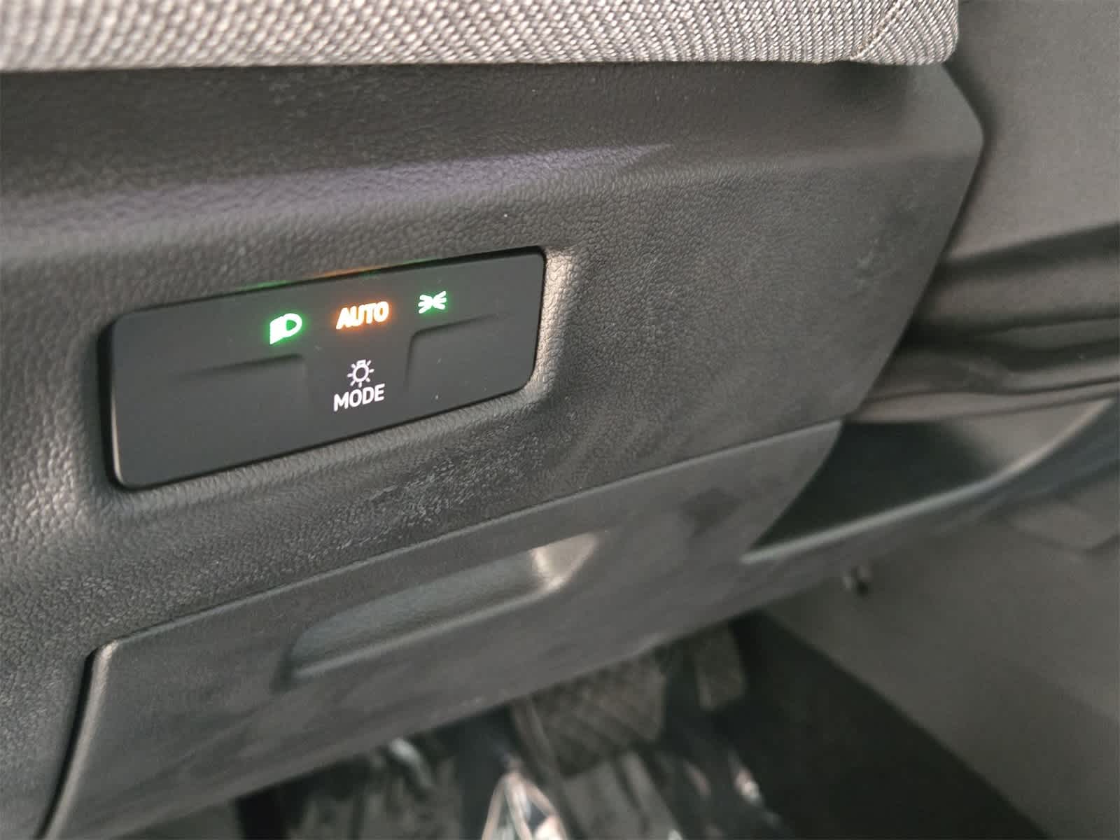 Thumbnail: 2025 Volkswagen Tiguan - 37