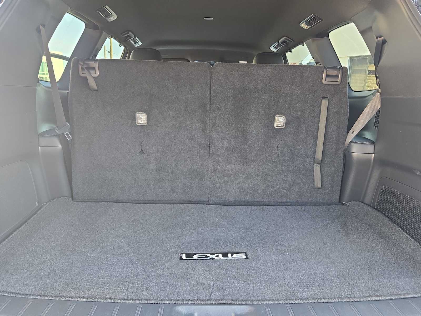 Thumbnail: 2025 Lexus TX - 31