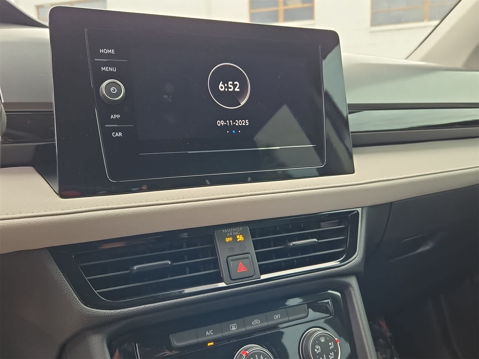 Thumbnail: 2025 Volkswagen Taos - 26