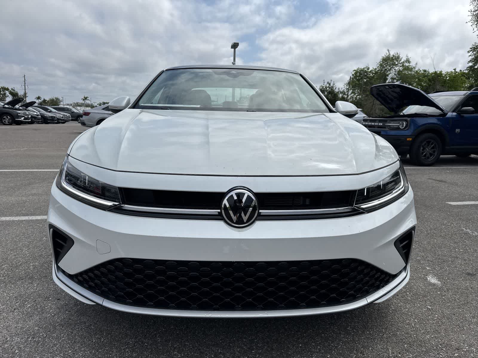 Thumbnail: 2026 Volkswagen Jetta - 9