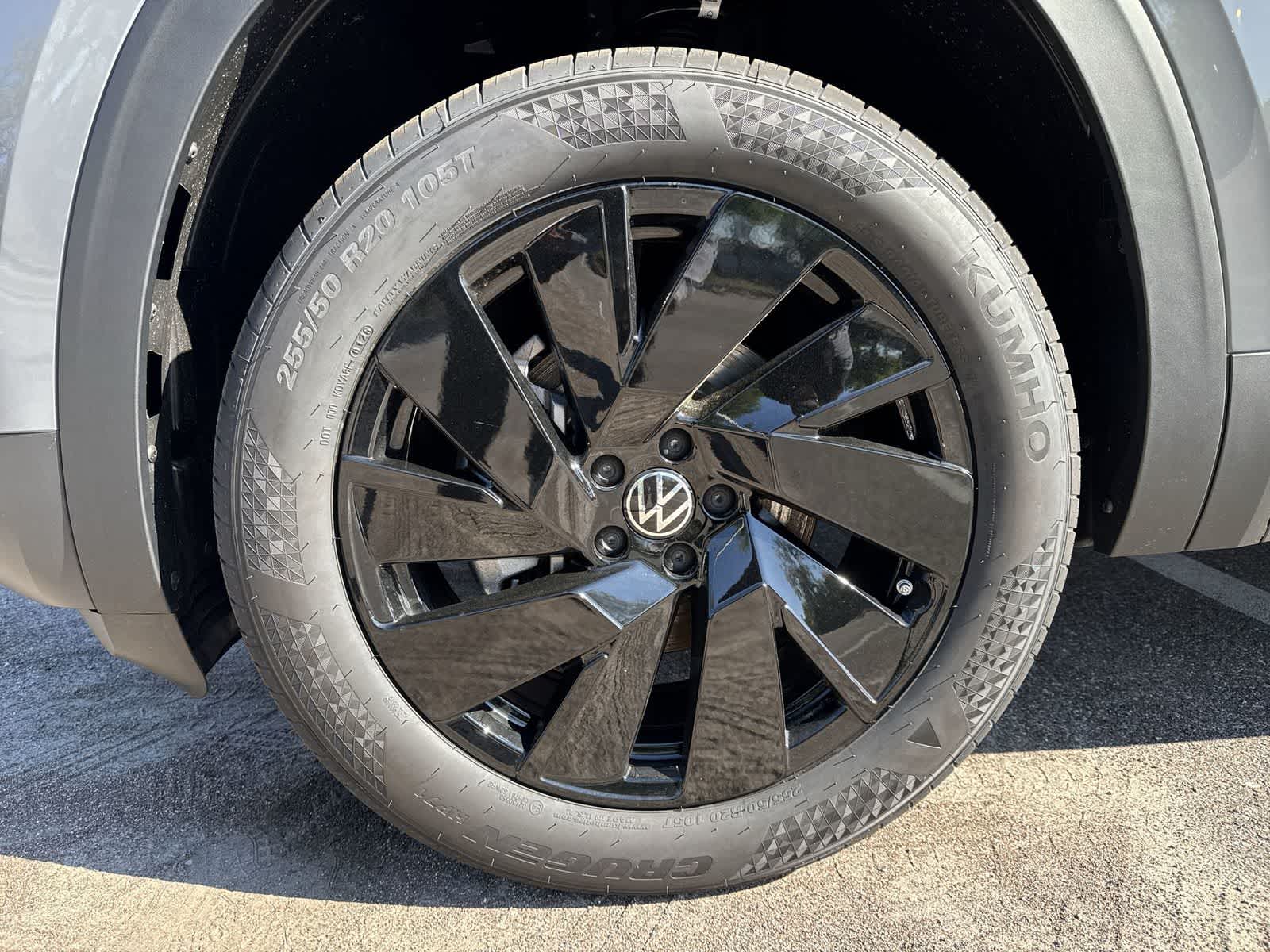 Thumbnail: 2026 Volkswagen Atlas - 12