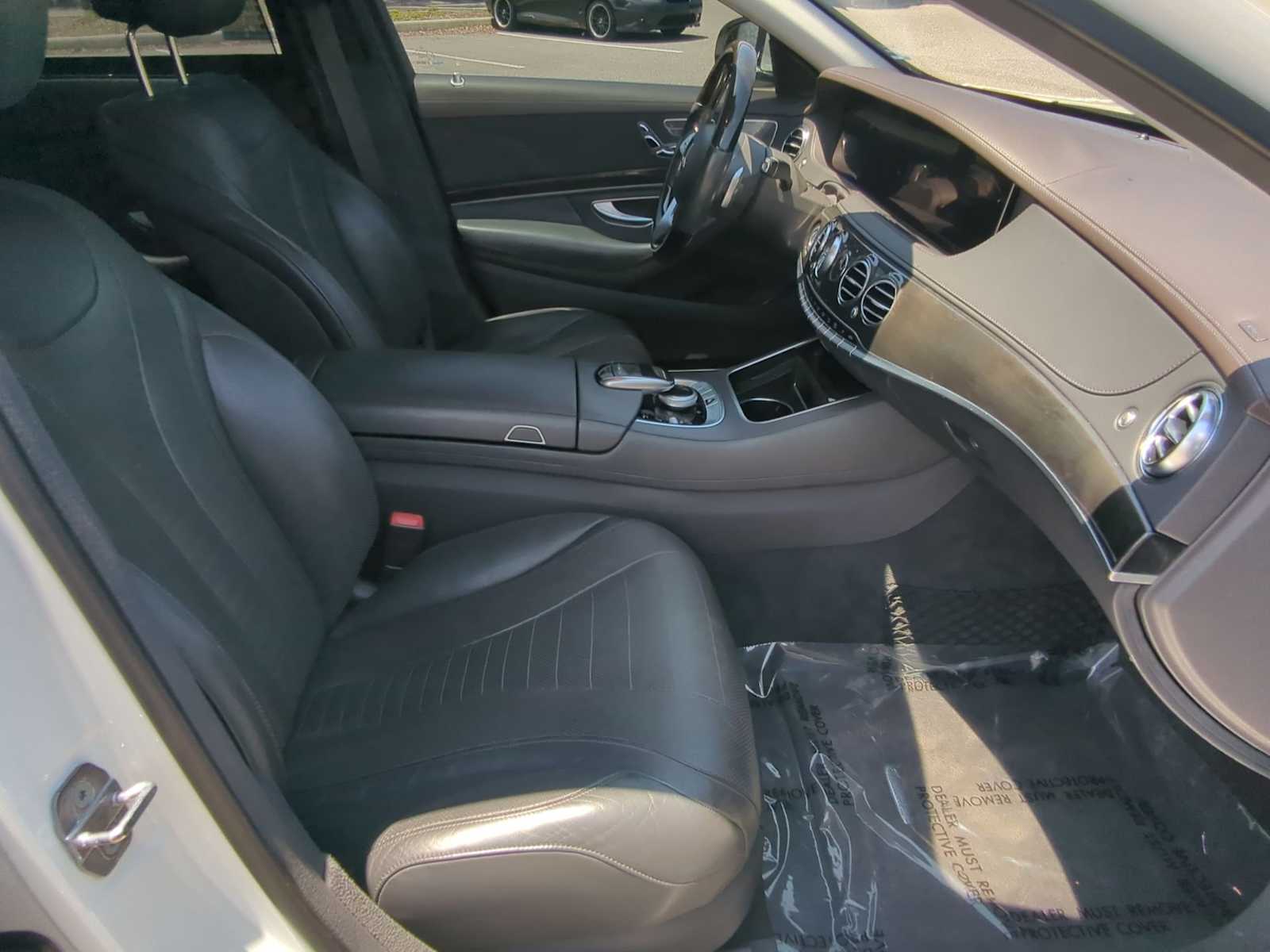 Thumbnail: 2020 Mercedes-Benz S-Class - 22
