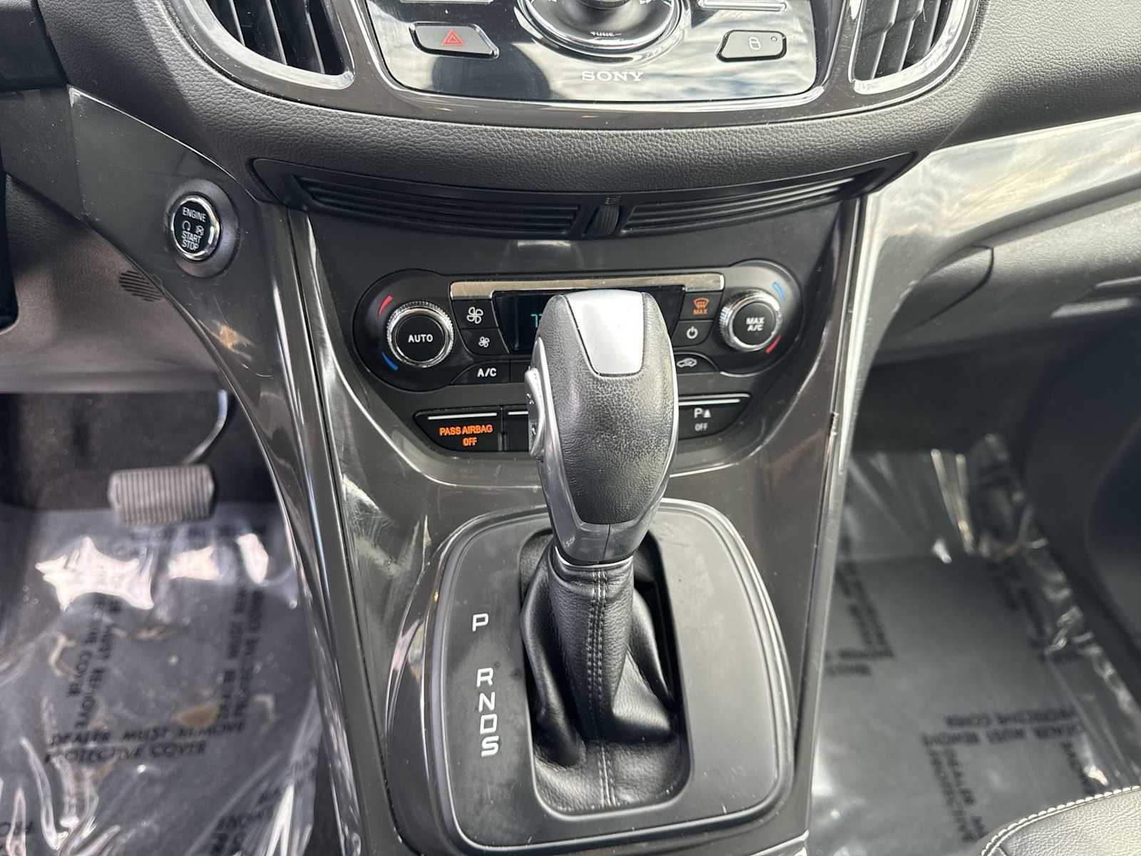 Thumbnail: 2016 Ford Escape - 33