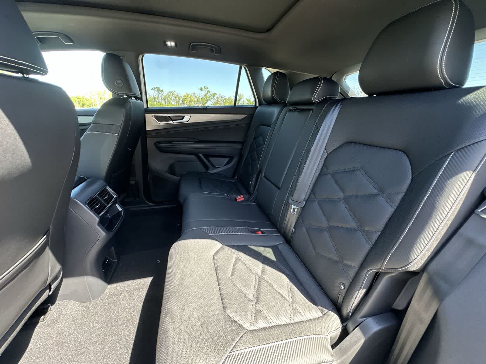 Thumbnail: 2026 Volkswagen Atlas - 19