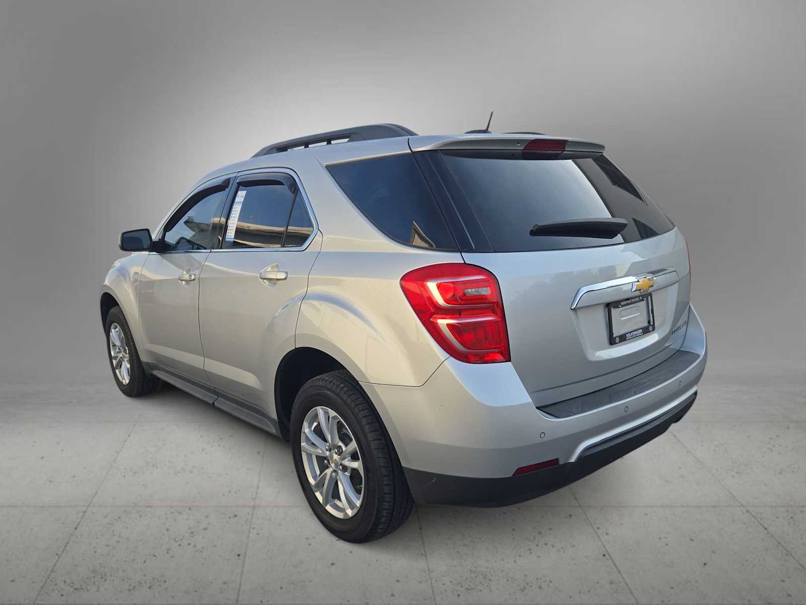 Thumbnail: 2016 Chevrolet Equinox - 6