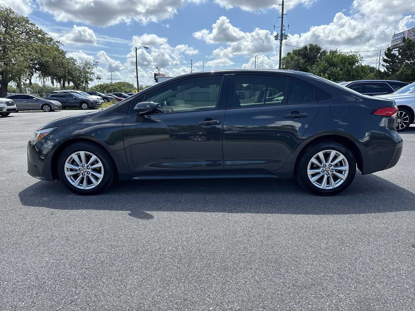 Thumbnail: 2024 Toyota Corolla - 3