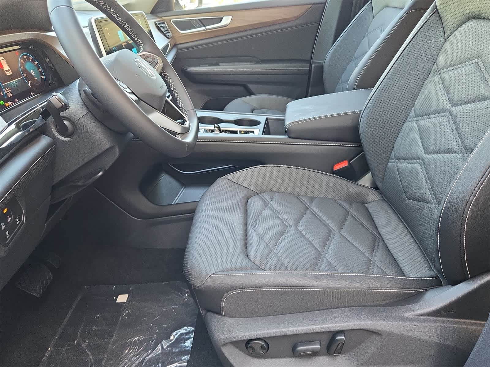 Thumbnail: 2026 Volkswagen Atlas - 17