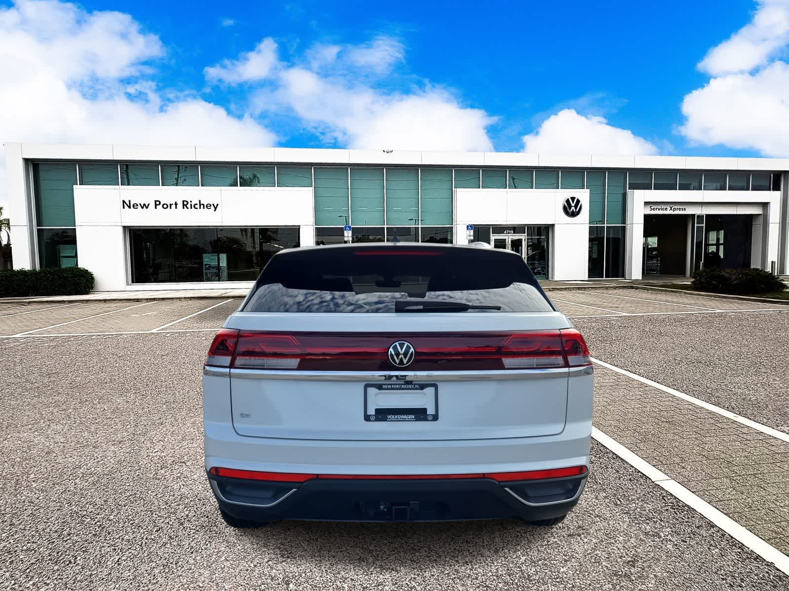 Thumbnail: 2026 Volkswagen Atlas - 7