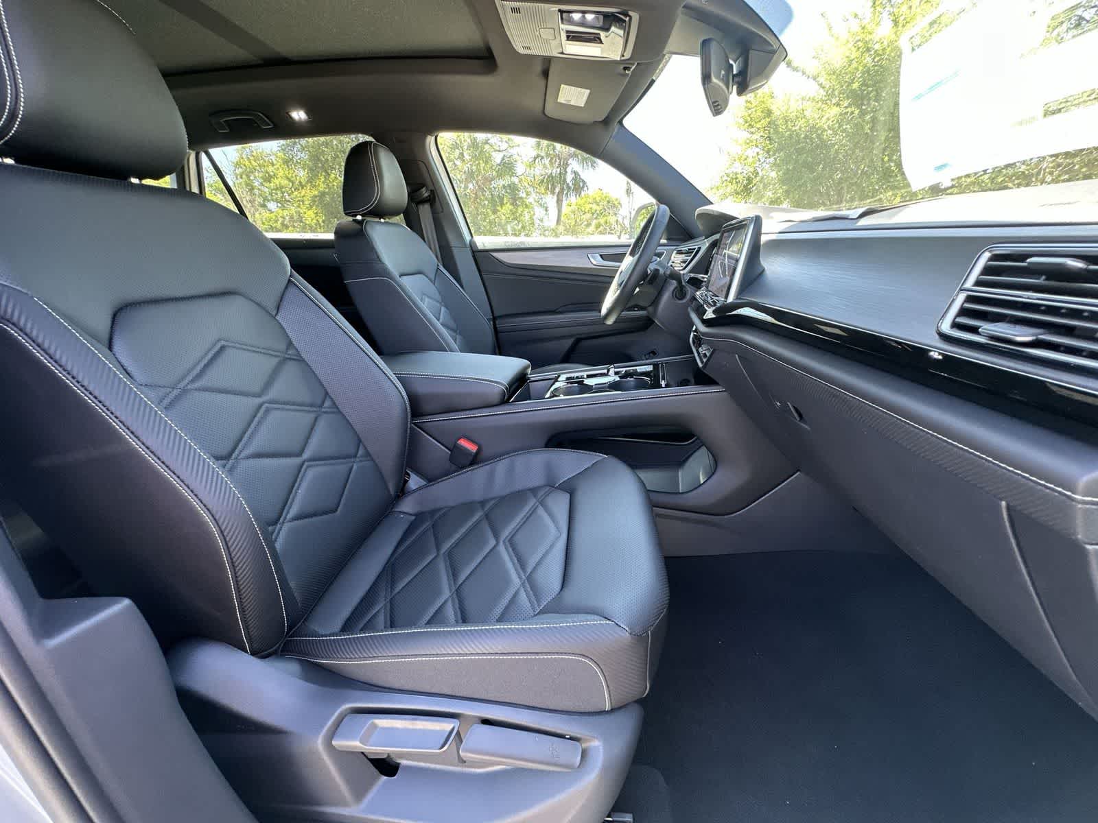 Thumbnail: 2026 Volkswagen Atlas - 21