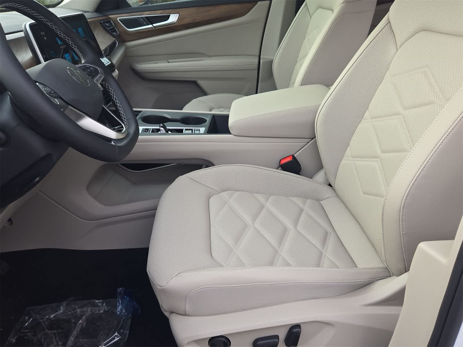 Thumbnail: 2026 Volkswagen Atlas - 16