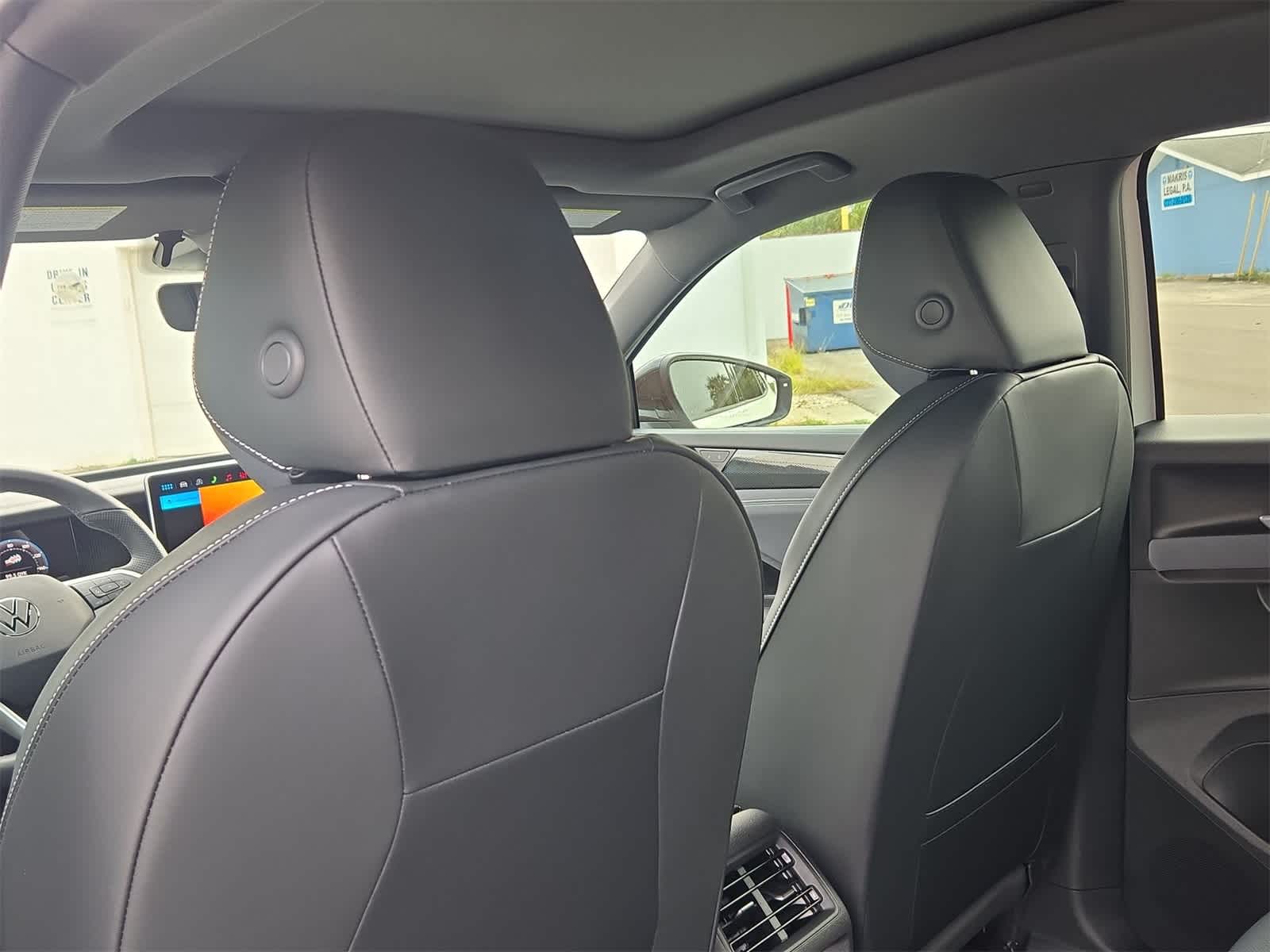 Thumbnail: 2026 Volkswagen Tiguan - 19