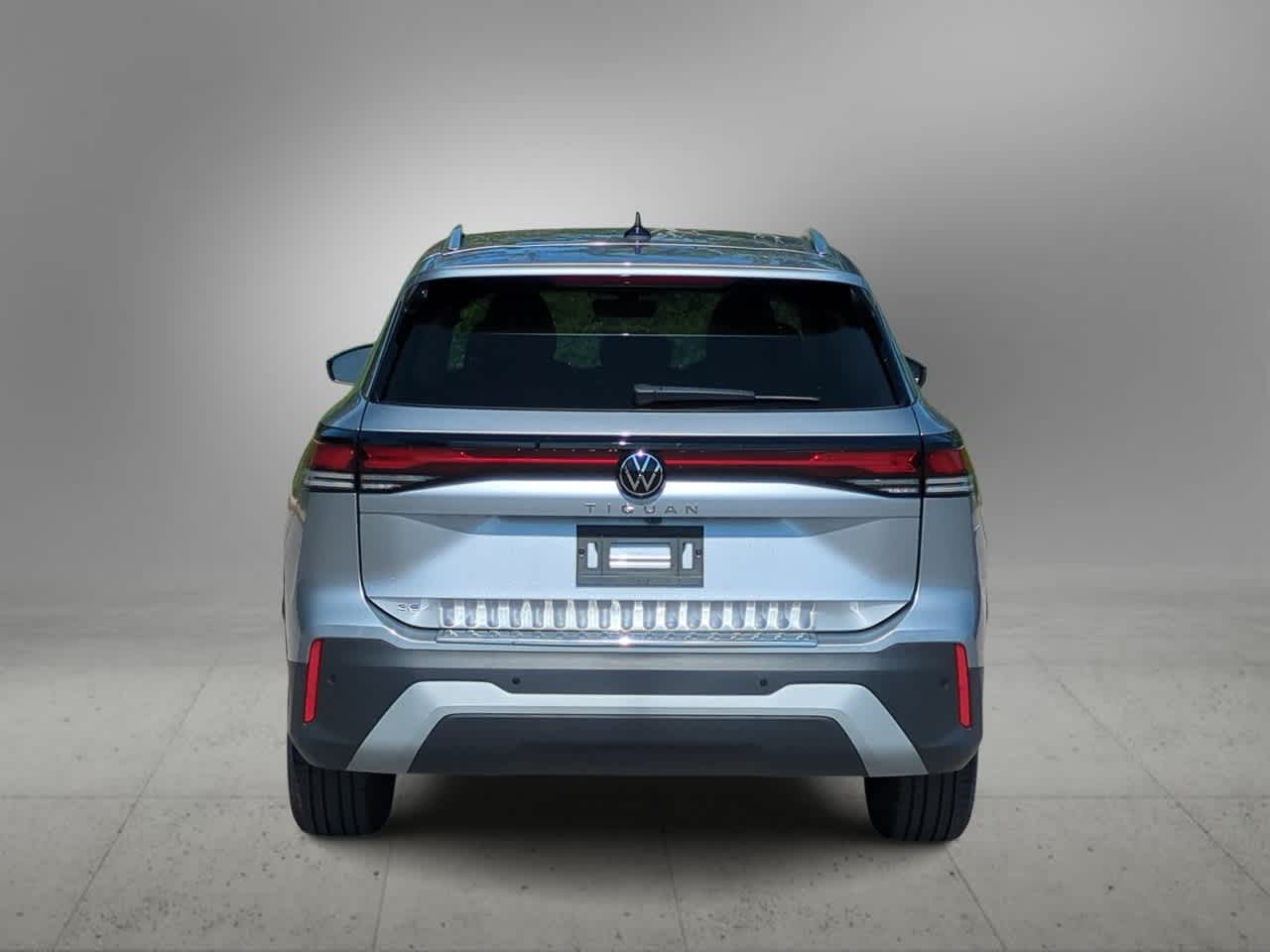 Thumbnail: 2025 Volkswagen Tiguan - 7