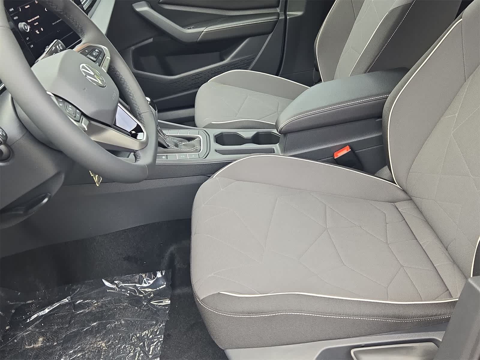 Thumbnail: 2026 Volkswagen Jetta - 17