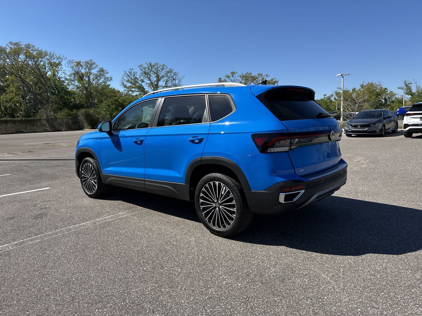 Thumbnail: 2026 Volkswagen Taos - 4