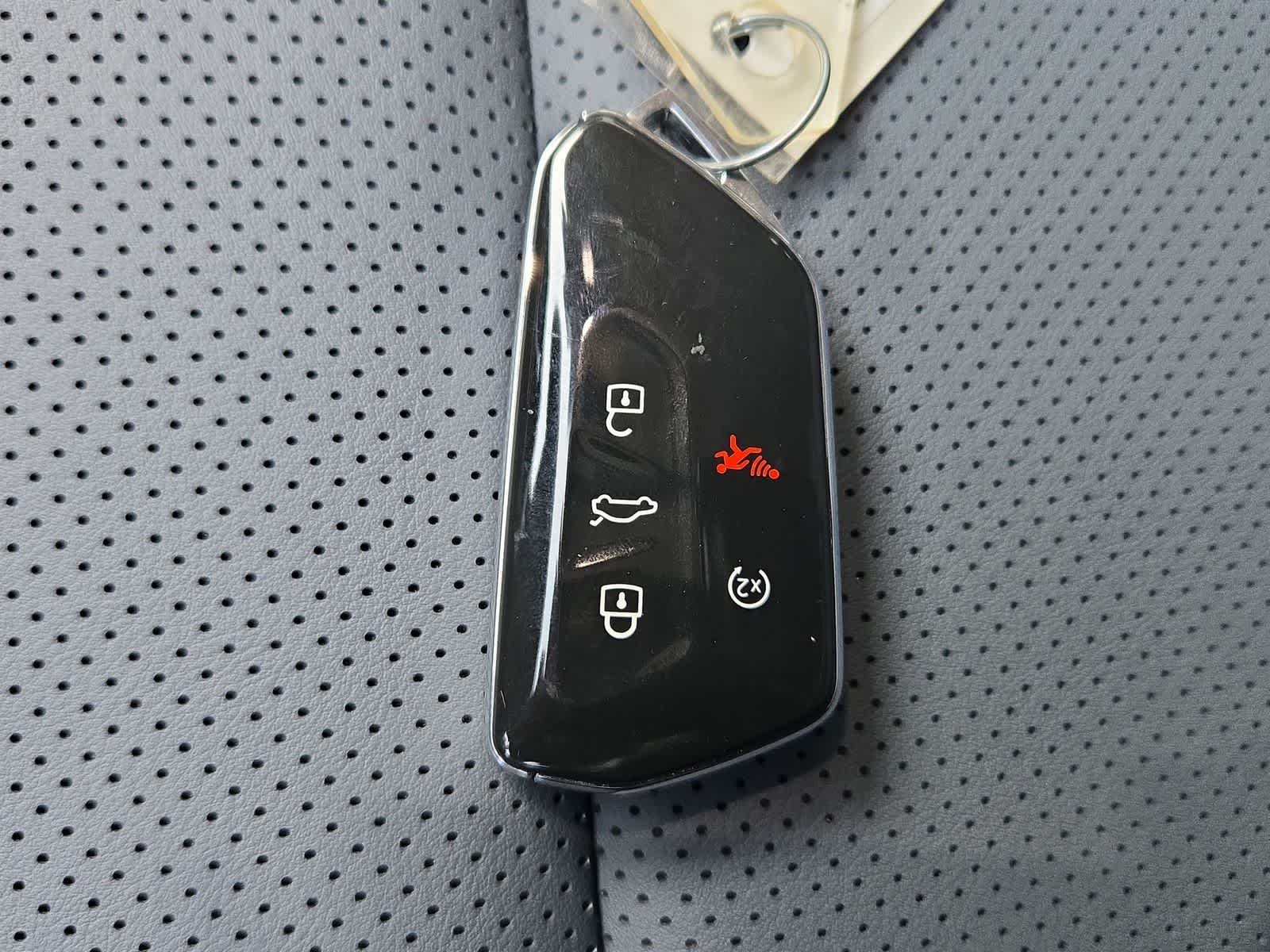 Thumbnail: 2025 Volkswagen Tiguan - 34