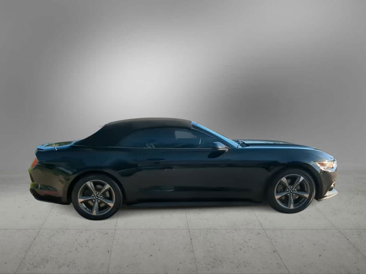 Thumbnail: 2015 Ford Mustang - 9