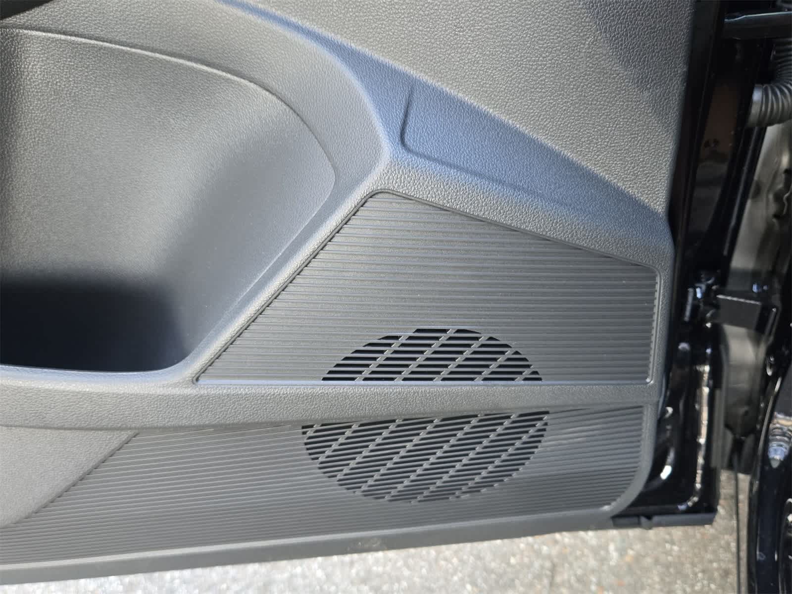 Thumbnail: 2025 Volkswagen Taos - 29