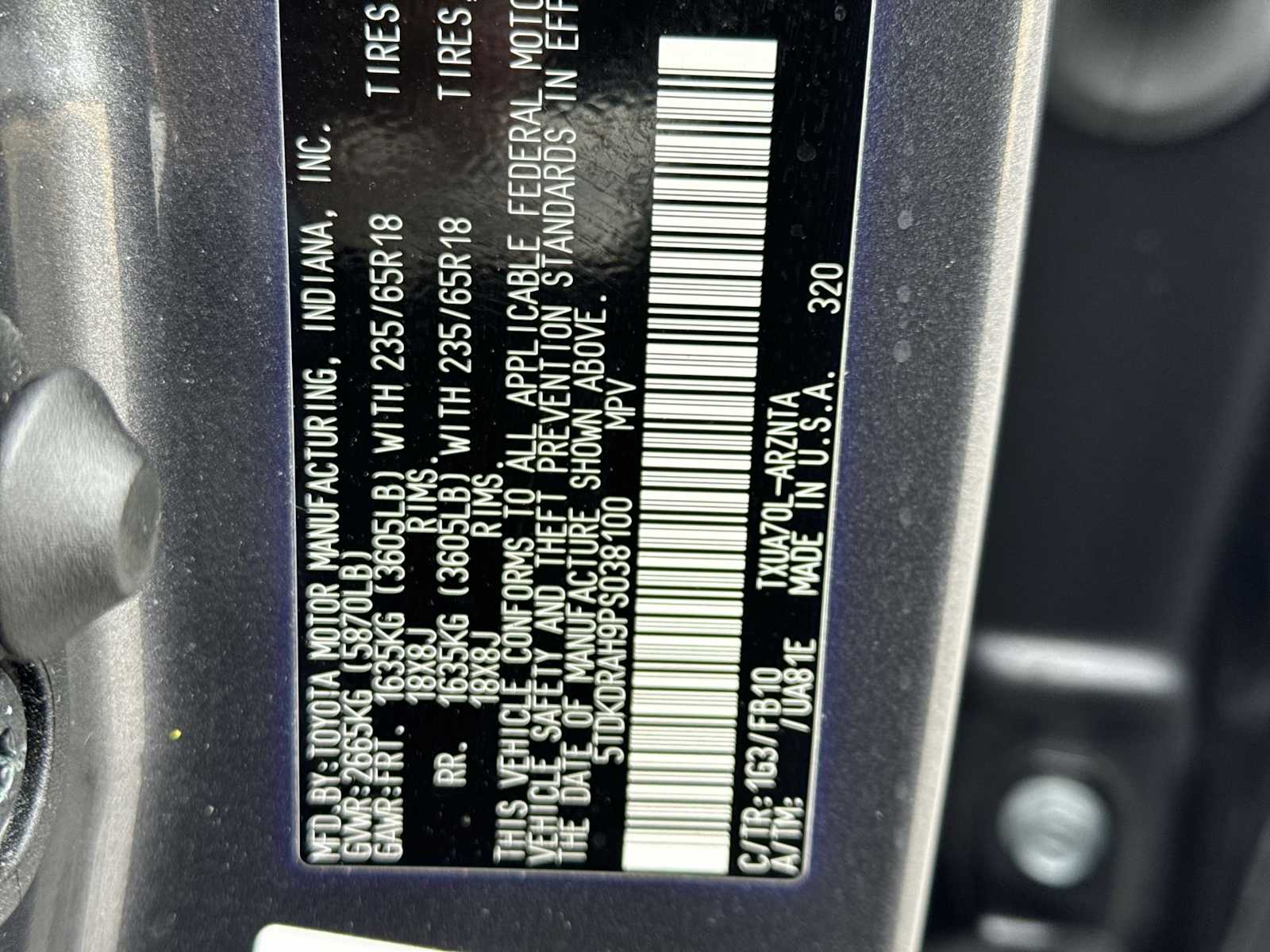 Thumbnail: 2023 Toyota Highlander - 35