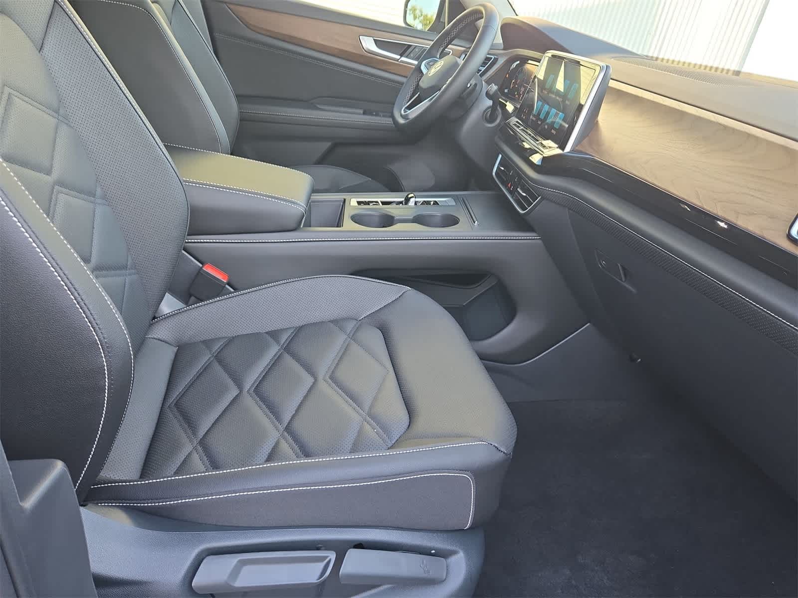 Thumbnail: 2026 Volkswagen Atlas - 22