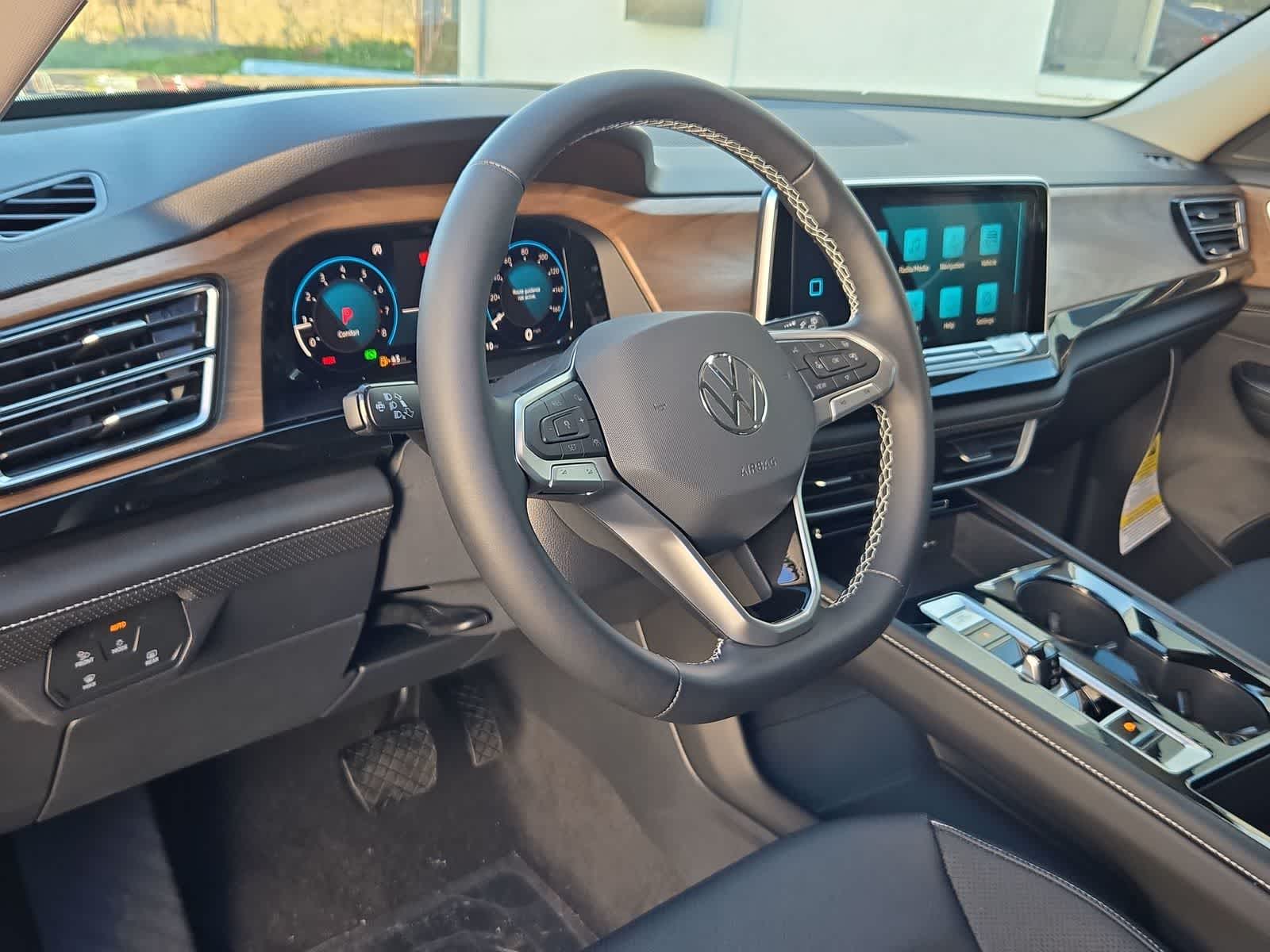 Thumbnail: 2026 Volkswagen Atlas - 10