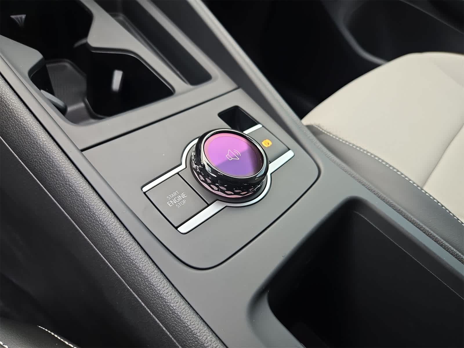 Thumbnail: 2025 Volkswagen Tiguan - 37