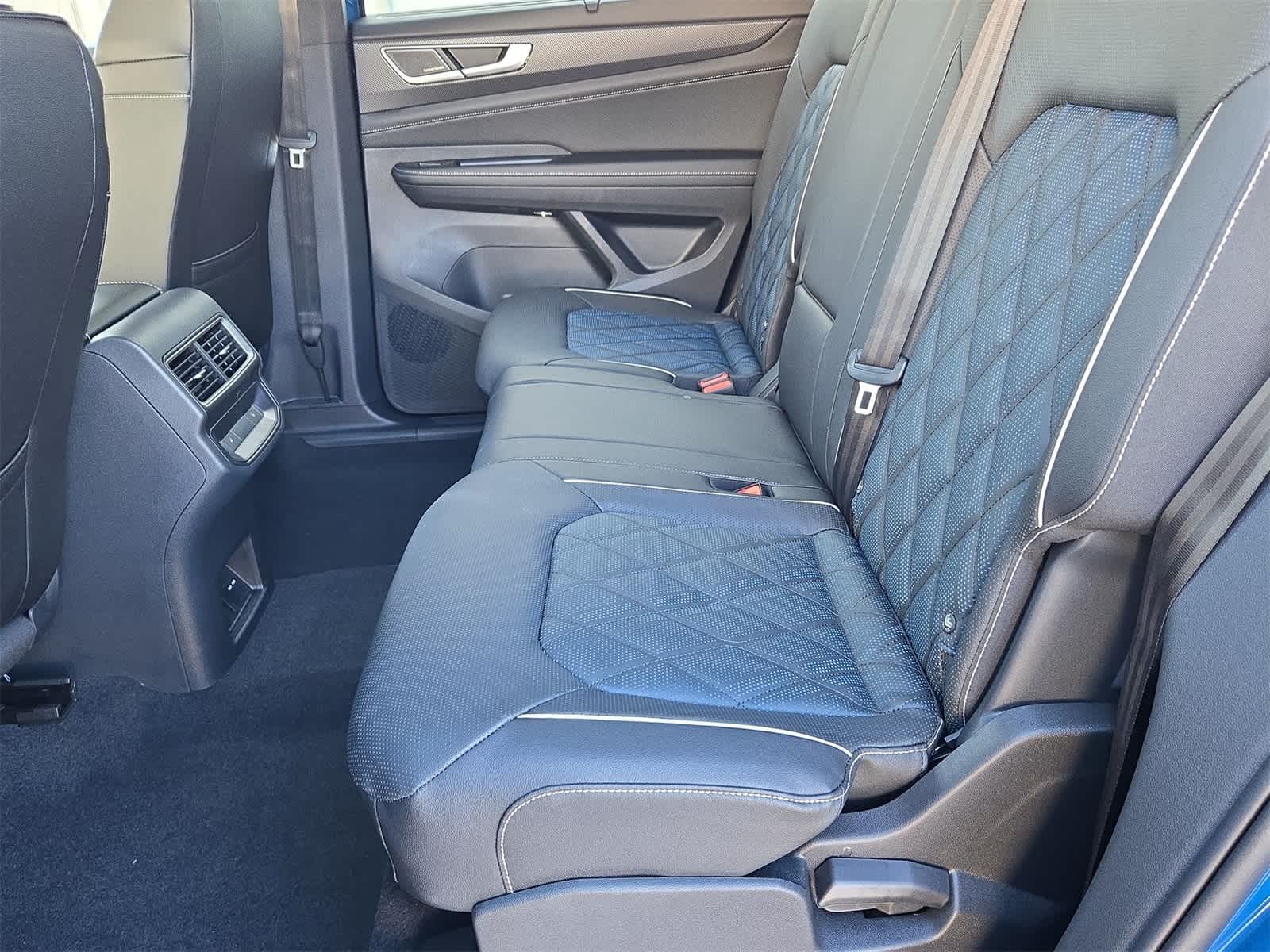 Thumbnail: 2026 Volkswagen Atlas - 19