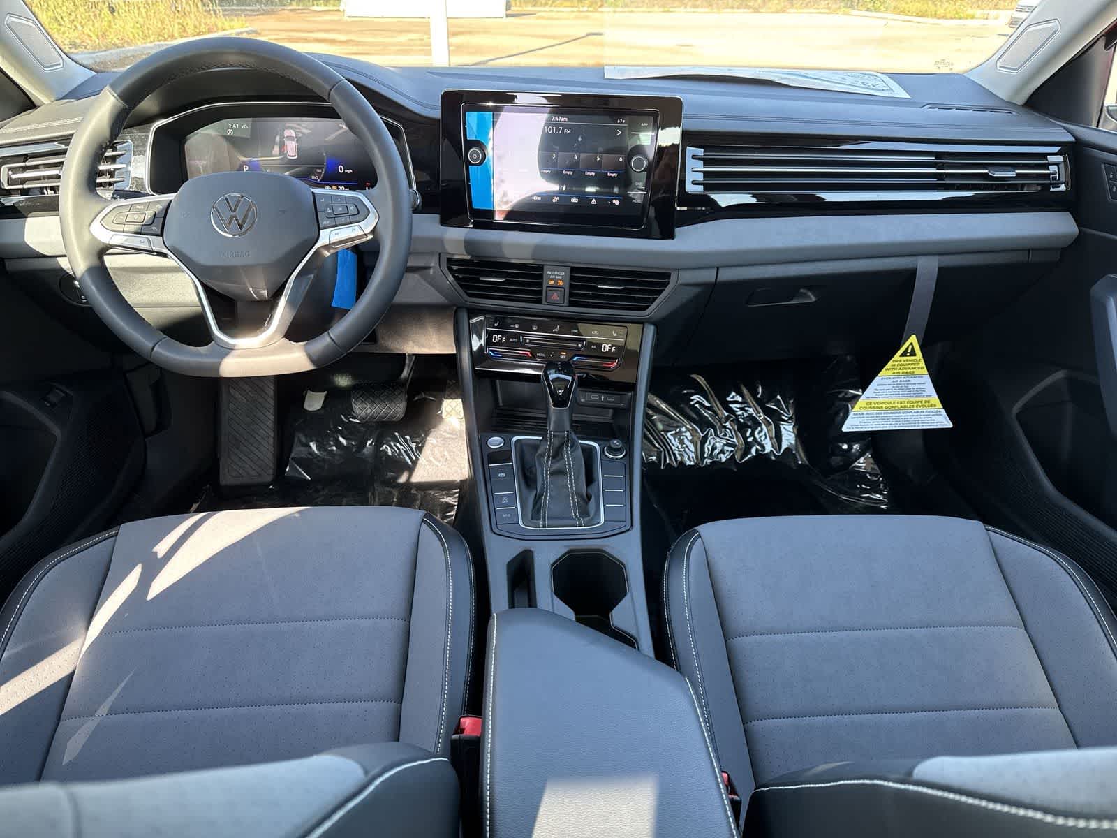 Thumbnail: 2026 Volkswagen Jetta - 36