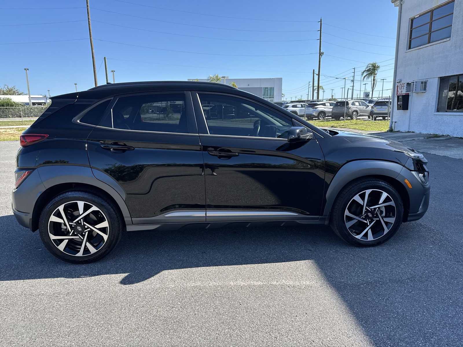 Thumbnail: 2022 Hyundai Kona - 7