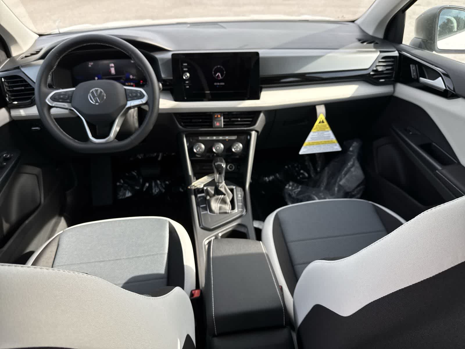 Thumbnail: 2026 Volkswagen Taos - 14