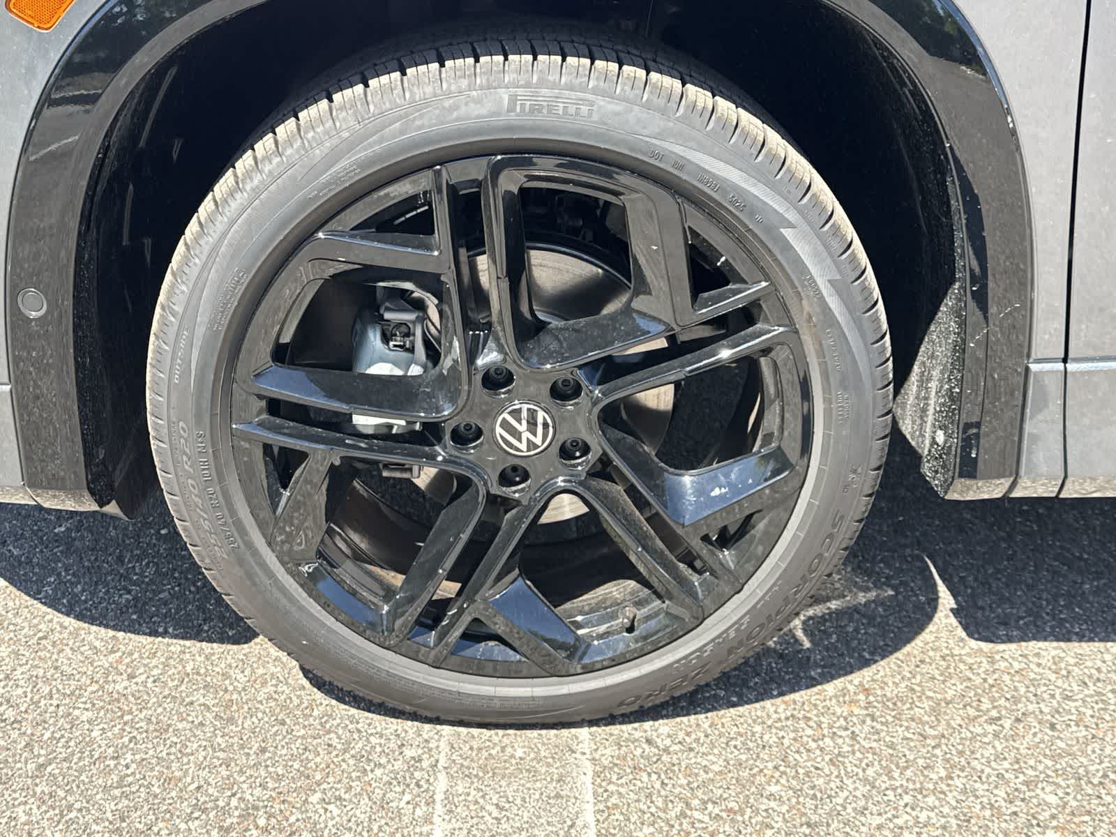 Thumbnail: 2026 Volkswagen Tiguan - 12