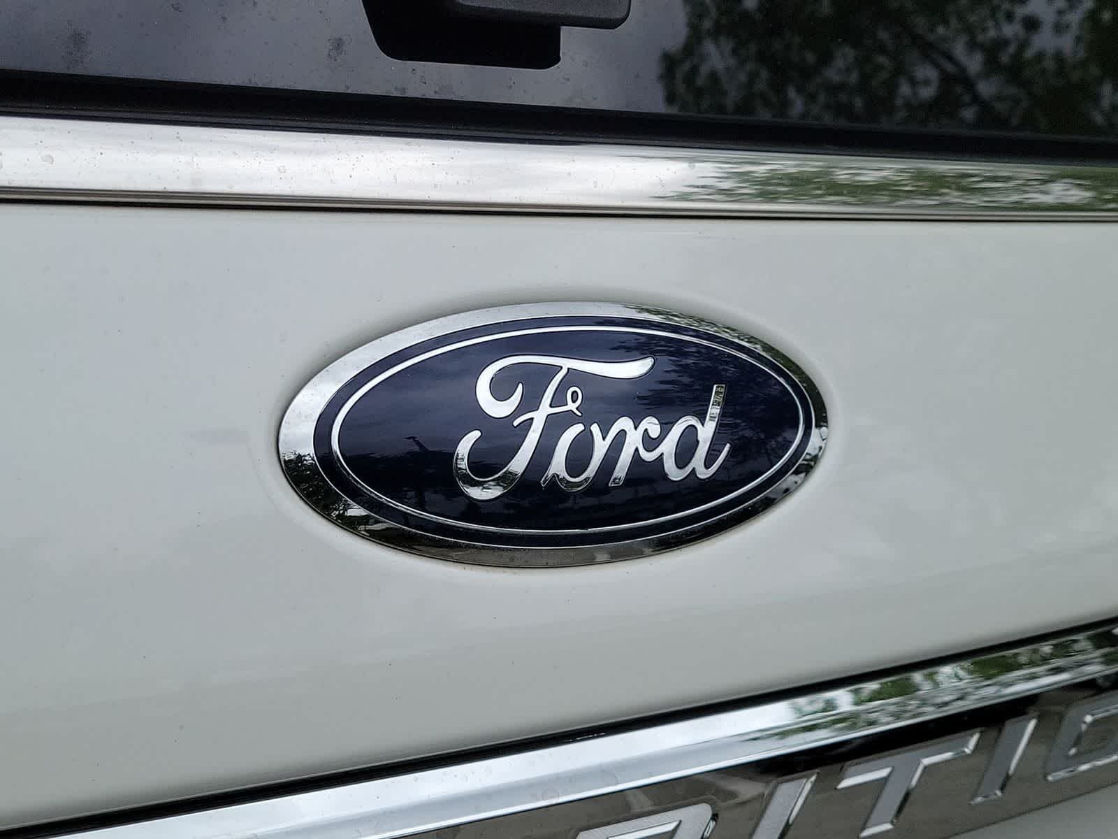 Thumbnail: 2021 Ford Expedition - 15