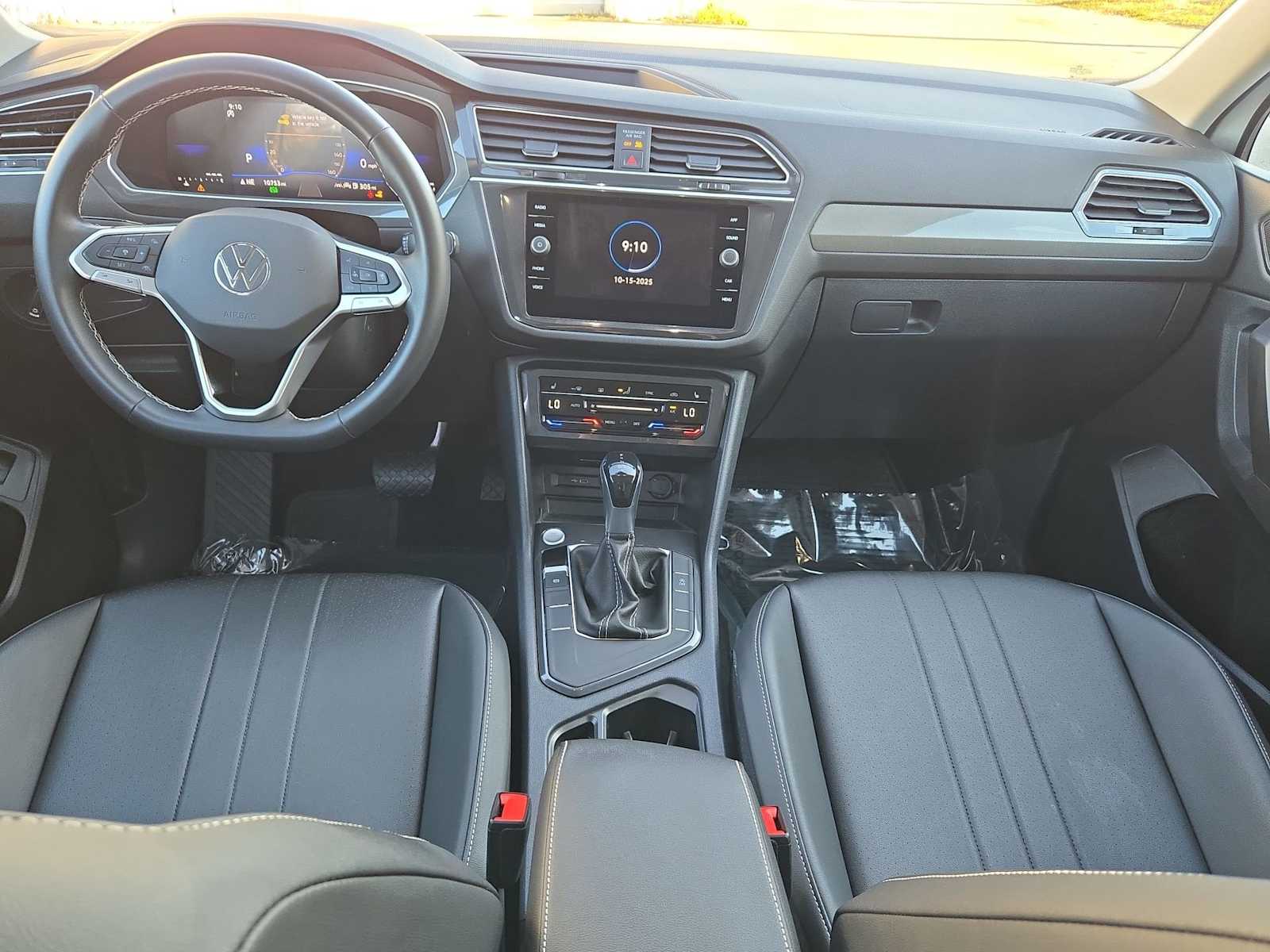 Thumbnail: 2024 Volkswagen Tiguan - 15