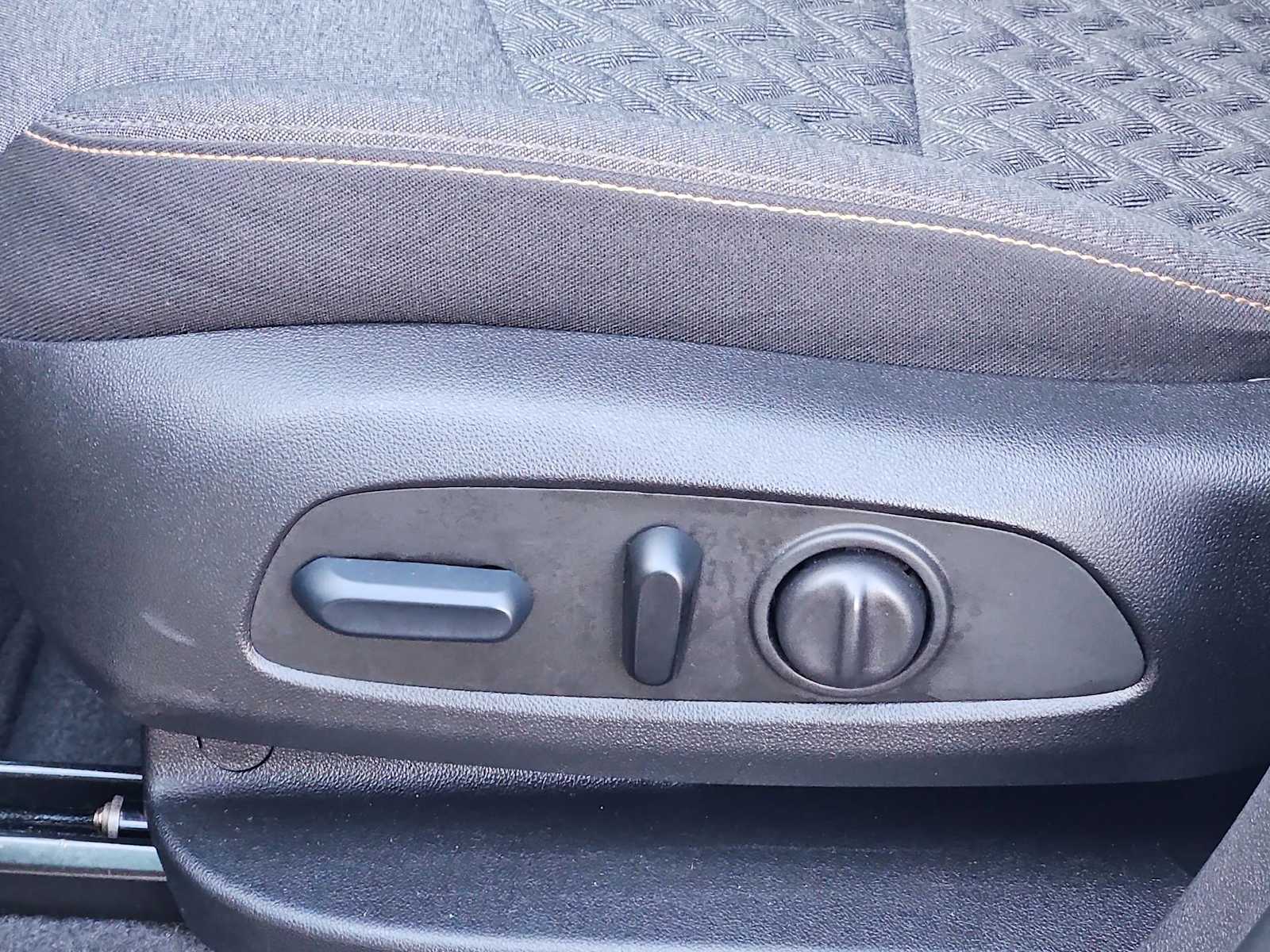 Thumbnail: 2024 Chevrolet Equinox - 18