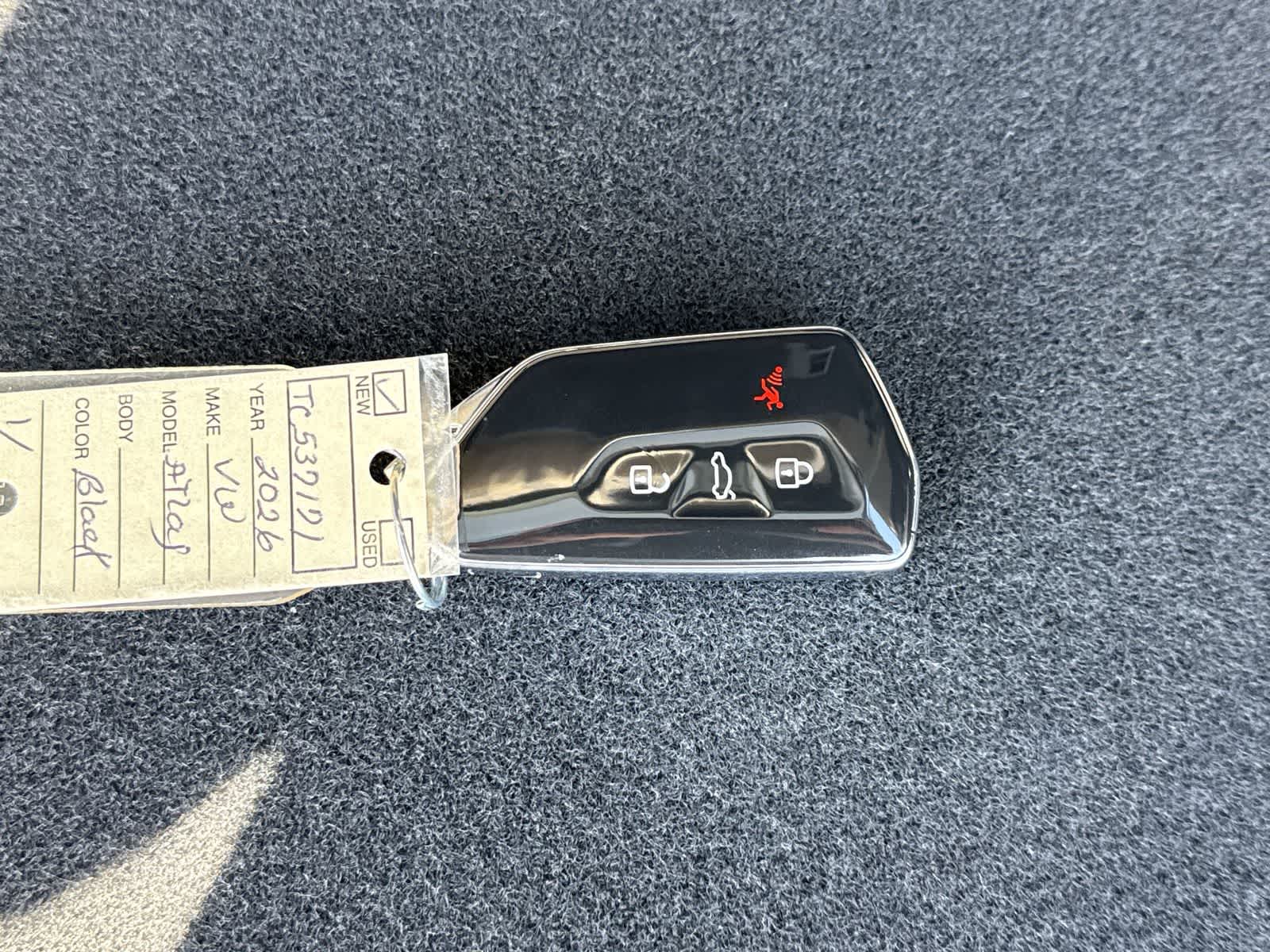 Thumbnail: 2026 Volkswagen Atlas - 32