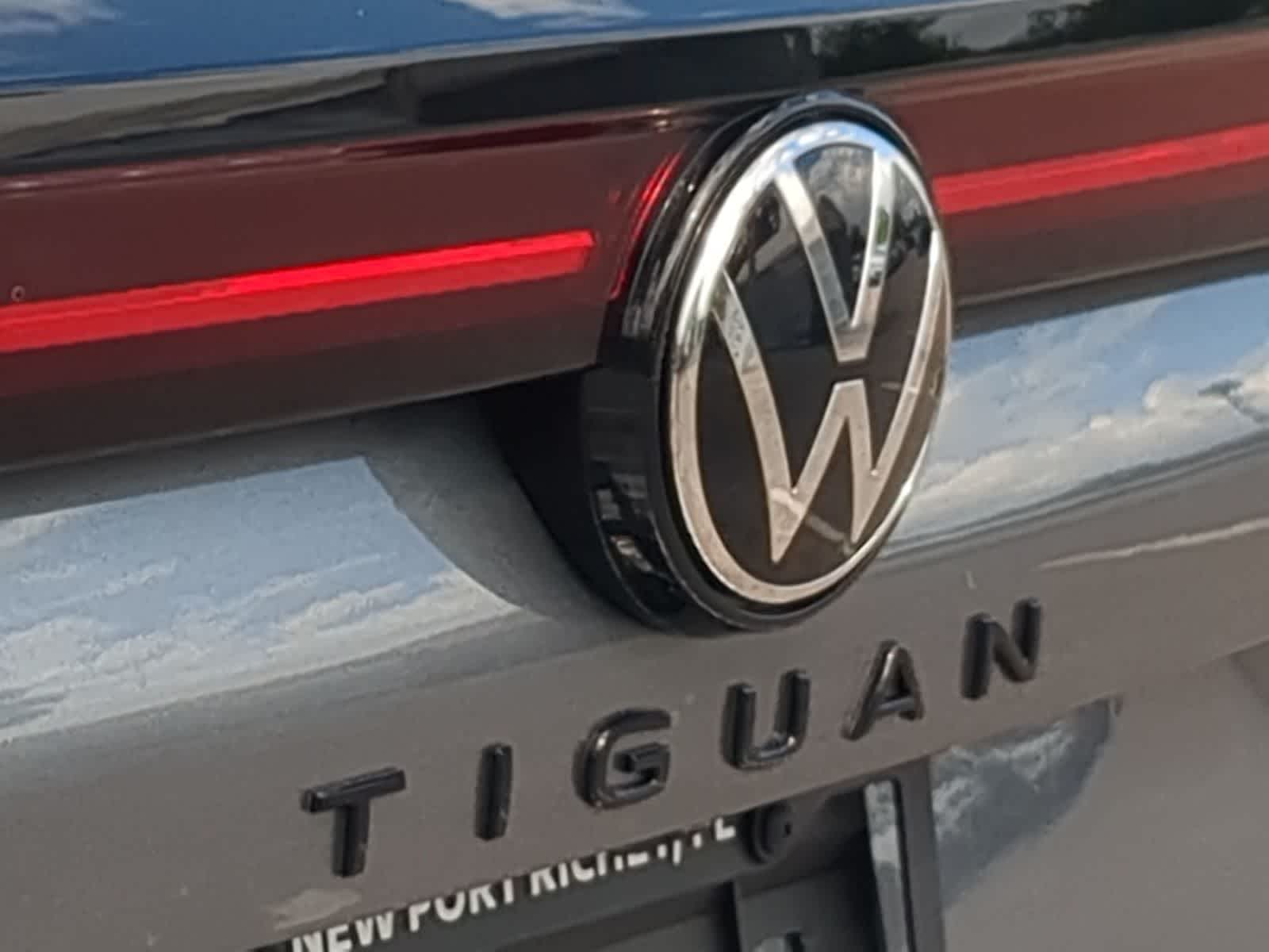 Thumbnail: 2026 Volkswagen Tiguan - 13