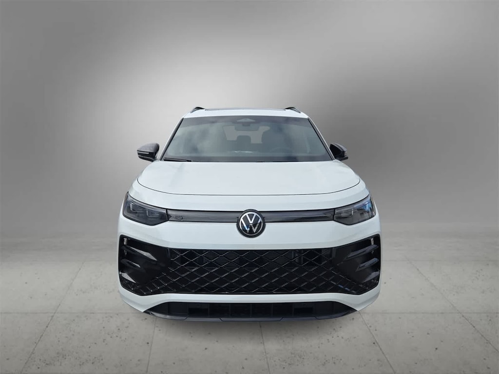 New 2025 Volkswagen Tiguan 2.0T SE R-Line Black SUV