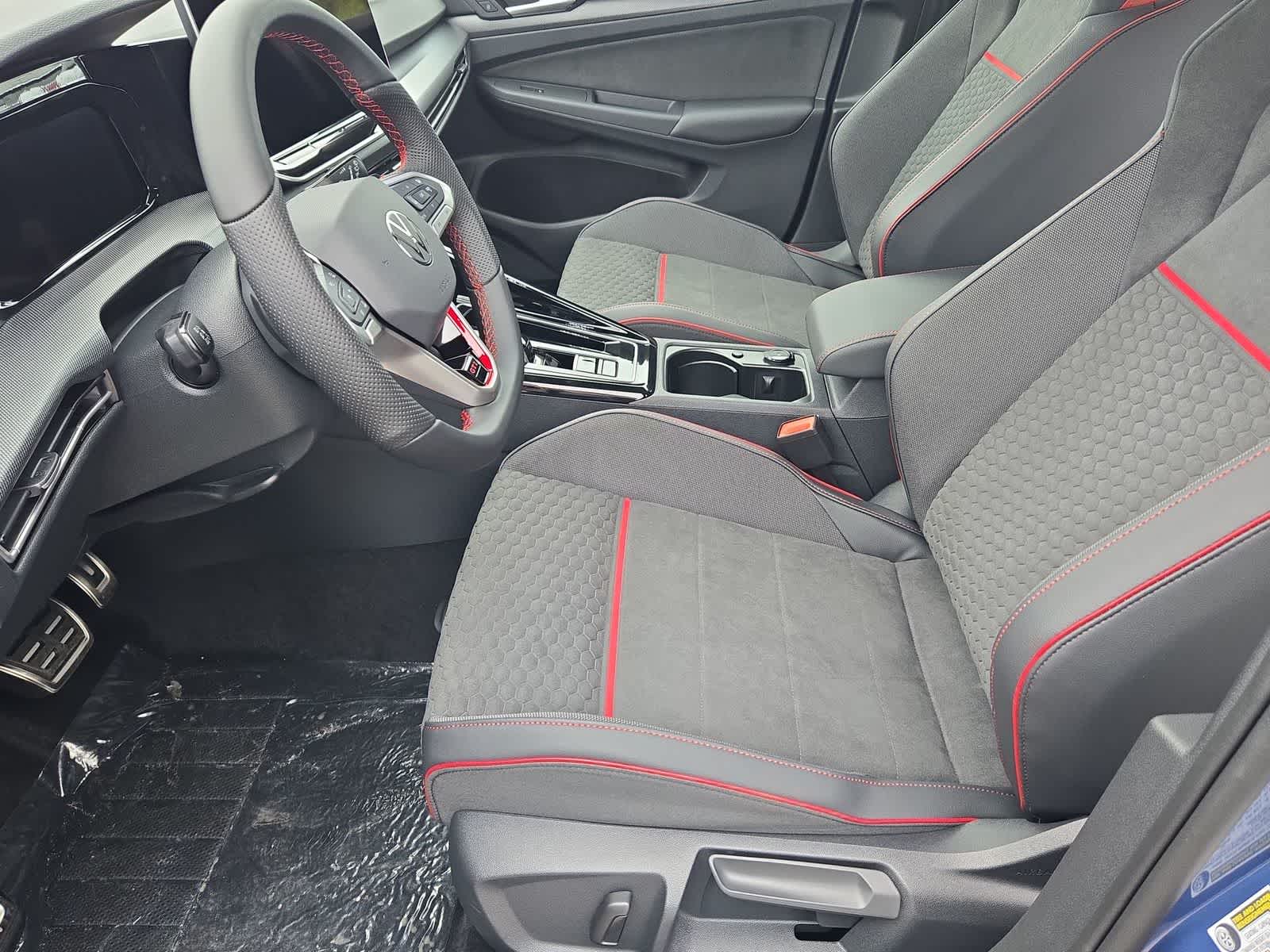 Thumbnail: 2026 Volkswagen Golf - 17