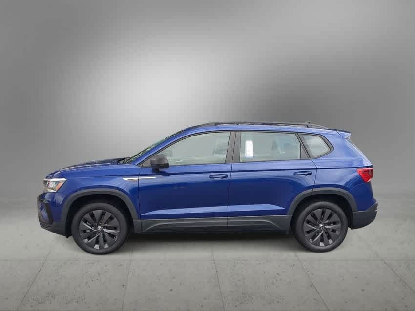Thumbnail: 2022 Volkswagen Taos - 5