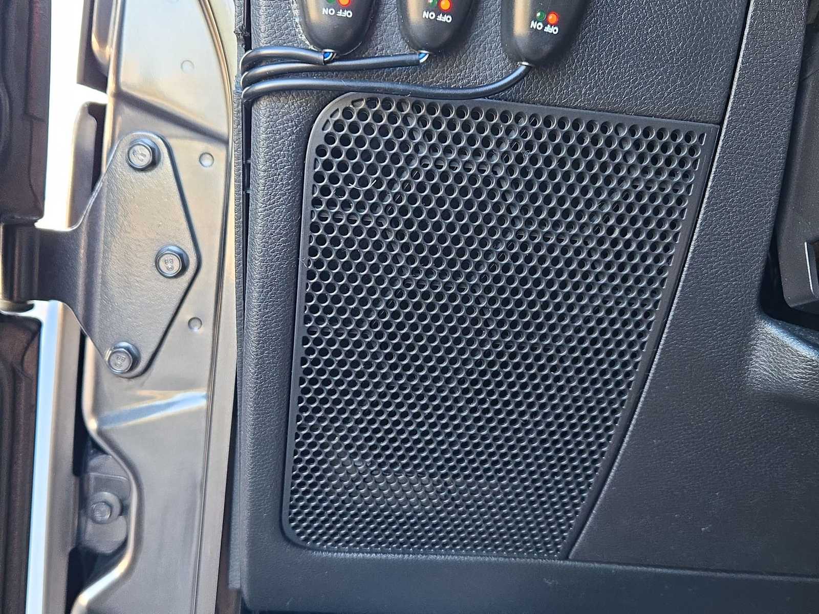 Thumbnail: 2016 Jeep Wrangler - 27