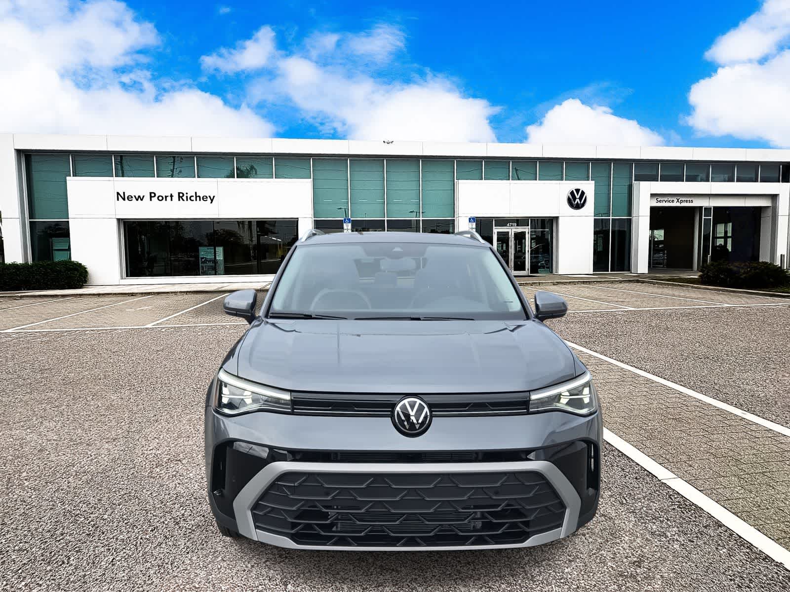 Thumbnail: 2025 Volkswagen Taos - 3