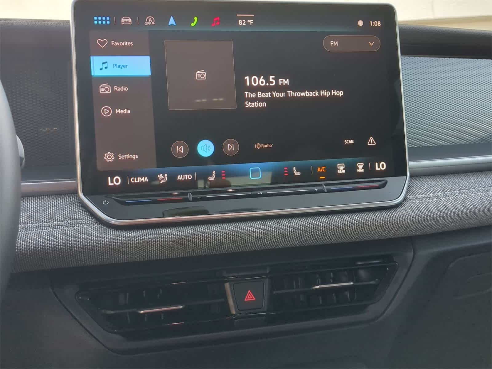 Thumbnail: 2025 Volkswagen Tiguan - 27