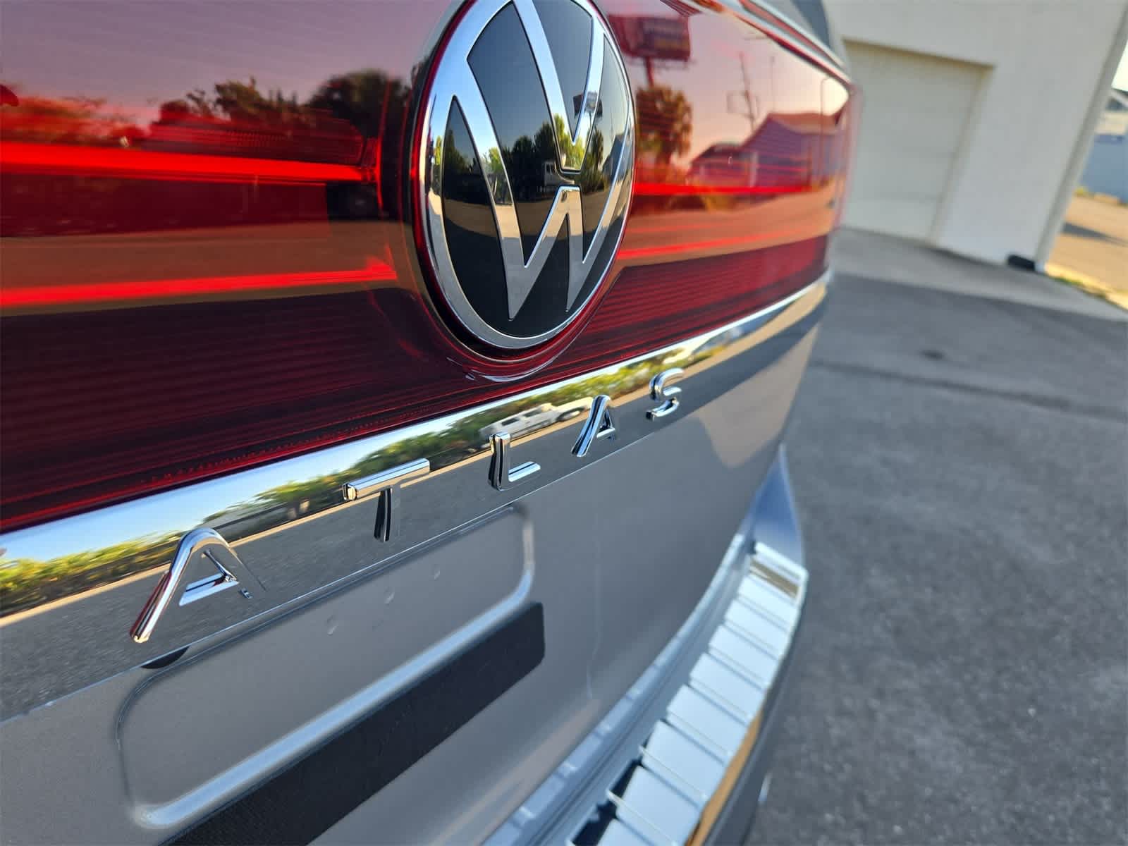 Thumbnail: 2026 Volkswagen Atlas - 13