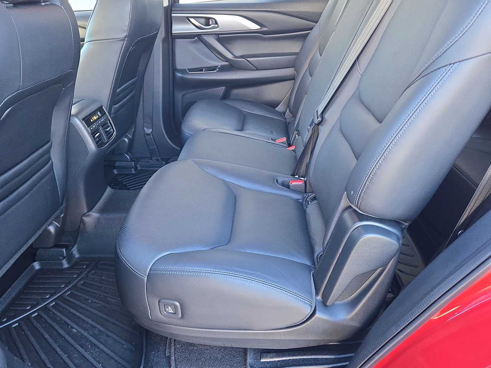 Thumbnail: 2022 Mazda CX-9 - 20