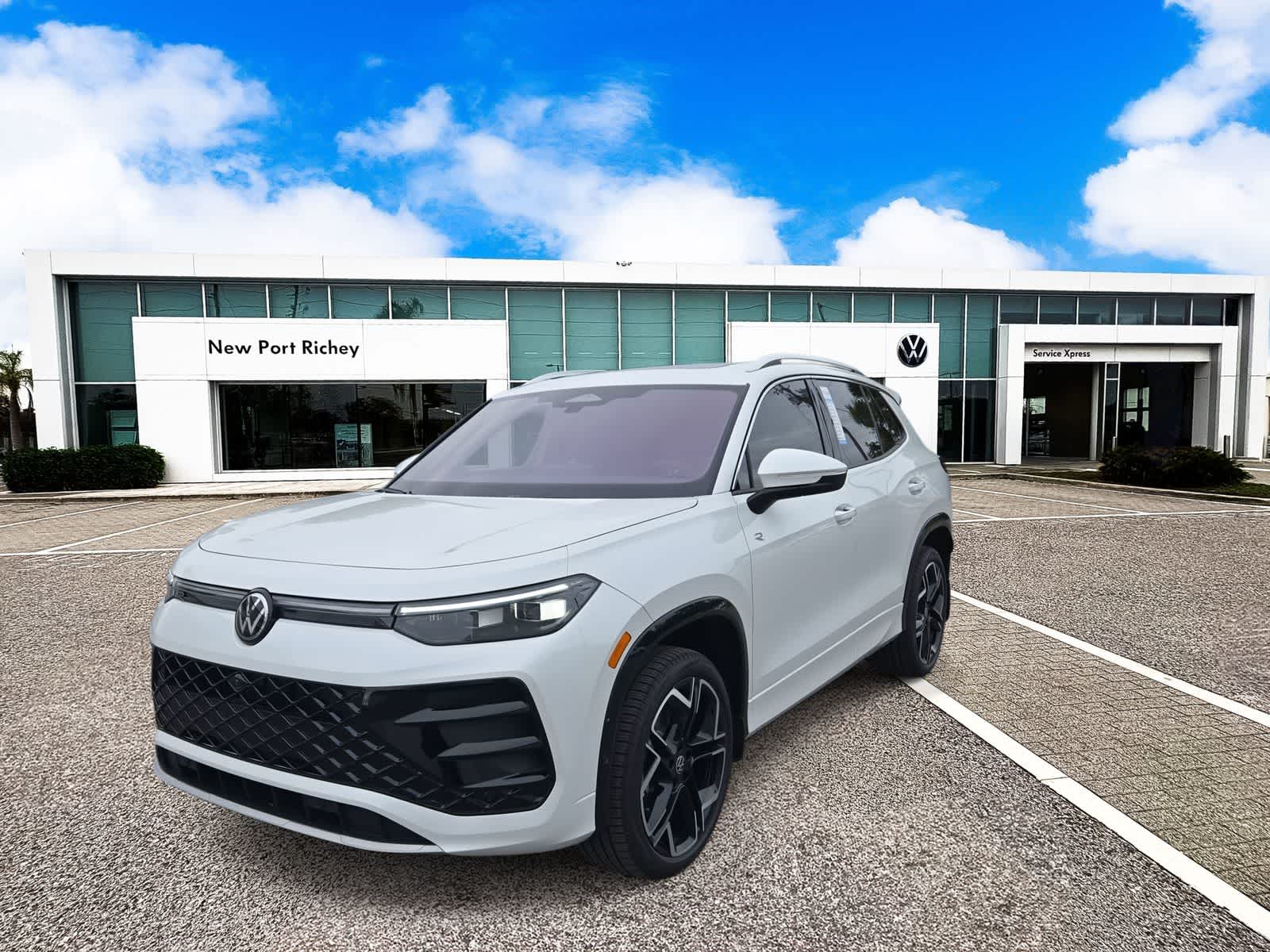 Thumbnail: 2025 Volkswagen Tiguan - 4