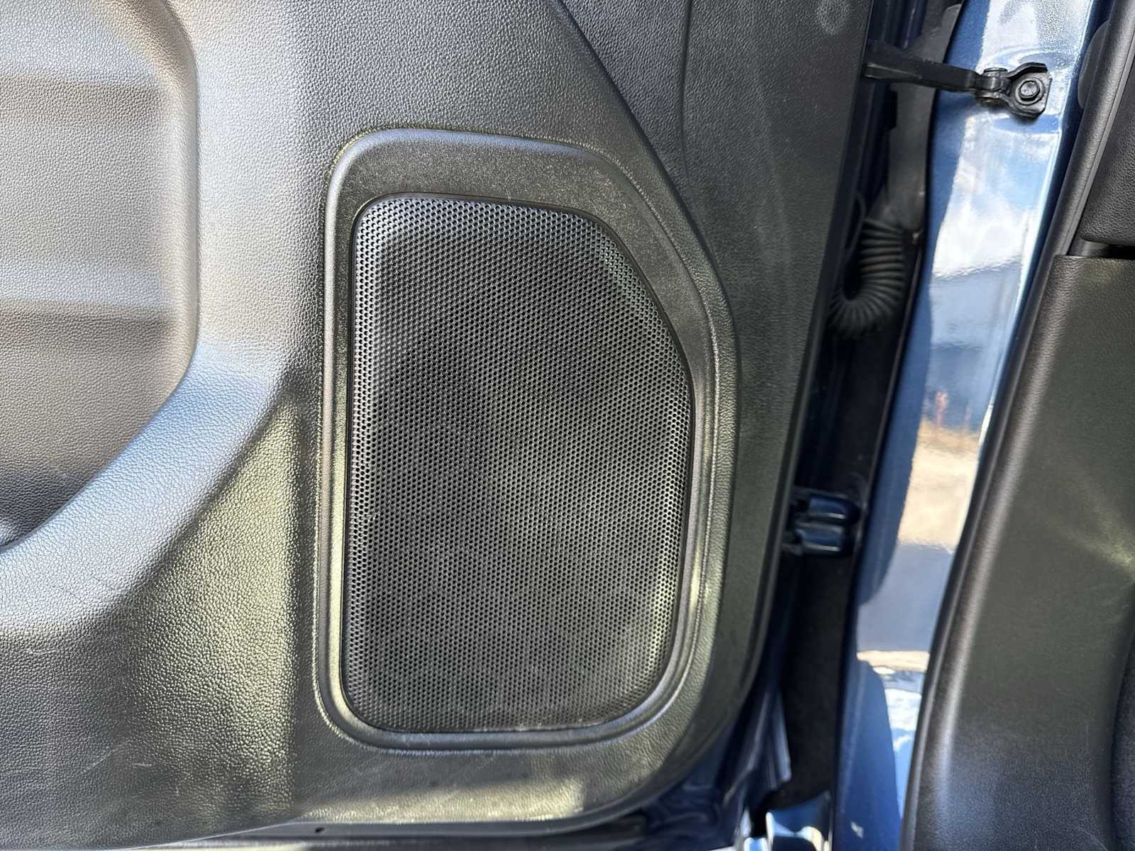 Thumbnail: 2022 Chevrolet Silverado 1500 - 27