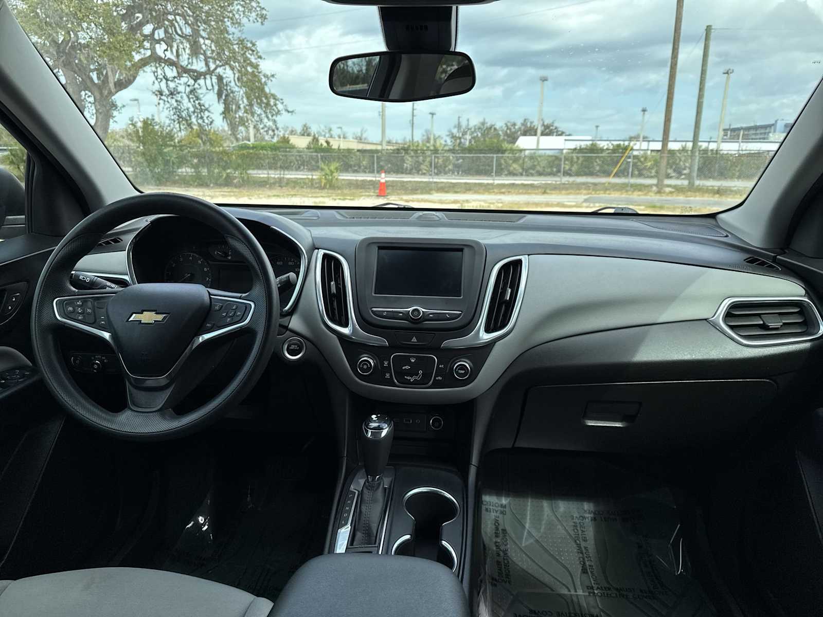 Thumbnail: 2020 Chevrolet Equinox - 15